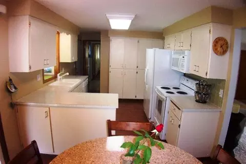 13203 E 9th Ave, Spokane Valley, WA 99216 photo 3
