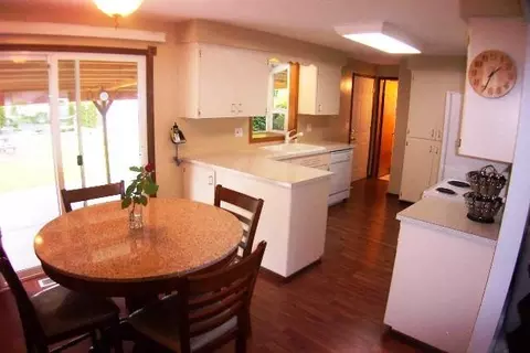 13203 E 9th Ave, Spokane Valley, WA 99216 photo 4