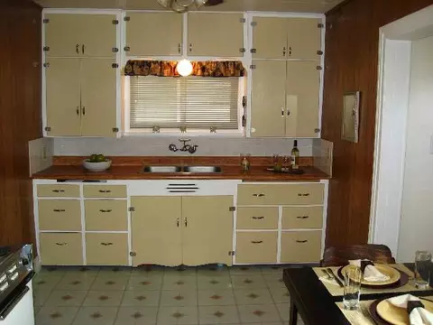 2014 E 12th Ave, Spokane, WA 99202 photo 3