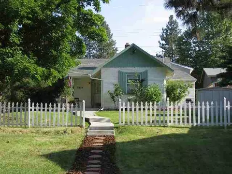 2014 E 12th Ave, Spokane, WA 99202 photo 1