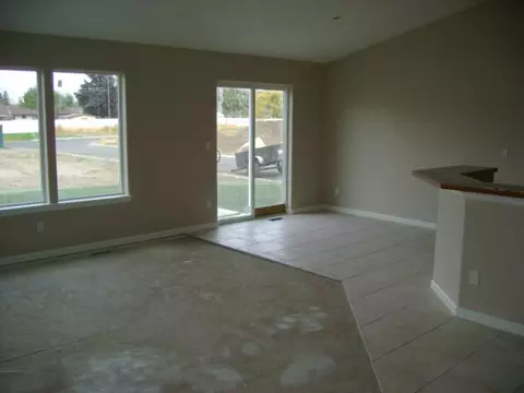 7611 E Nora, Spokane, WA 99212 photo 4