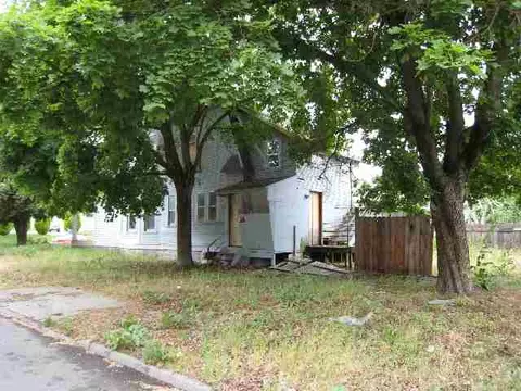 2029 E 4th Ave, Spokane, WA 99202 photo 3