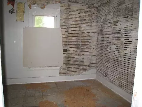 2029 E 4th Ave, Spokane, WA 99202 photo 9