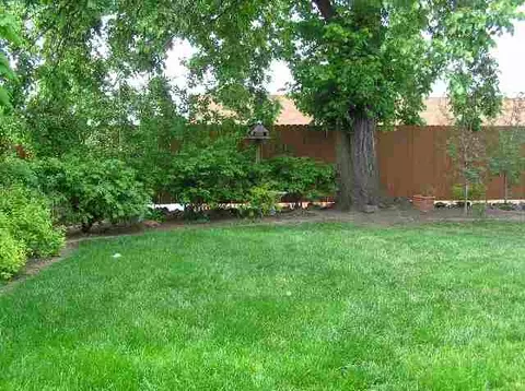 35 E Providence, Spokane, WA 99207 photo 8