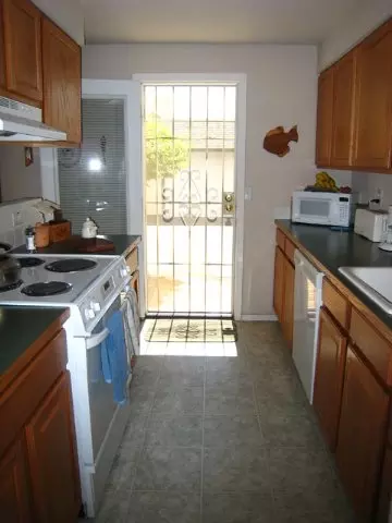 210 E Weile Ave # 1, Spokane, WA 99208 photo 3