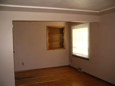 323 Empire, Spokane, WA 99207 photo 3