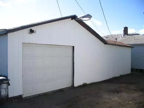 323 Empire, Spokane, WA 99207 photo 9