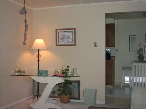 1129 E Sanson, Spokane, WA 99207 photo 4