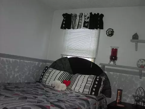 1129 E Sanson, Spokane, WA 99207 photo 5