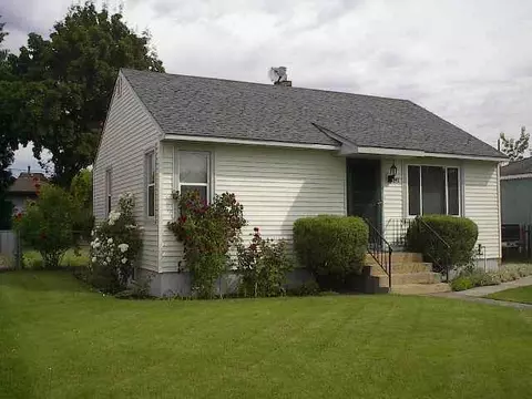 2411 E Marshall Ave, Spokane, WA 99207 photo 1