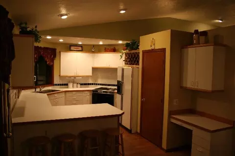 4715 E Pine Glen Ln, Mead, WA 99021 photo 3