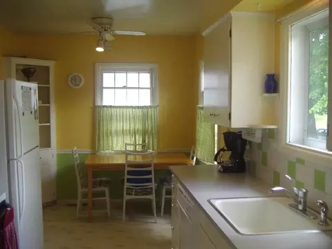 1003 E 38th Ave, Spokane, WA 99203 photo 4