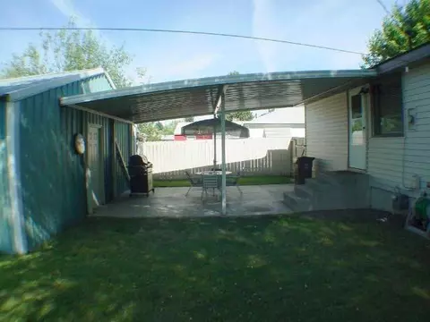 1711 Everett, Spokane, WA 99207 photo 8