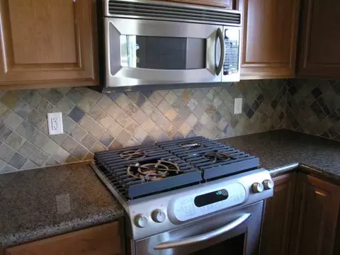 911 E Chatham Ct, Spokane, WA 99218 photo 8