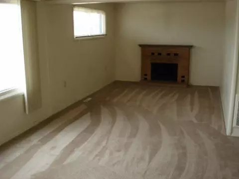 2008 E Francis Ave, Spokane, WA 99208 photo 2
