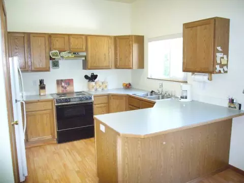 3311 E 37th Ave, Spokane, WA 99223 photo 3