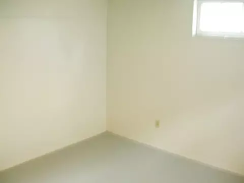 1736 E Rowan Ave, Spokane, WA 99207 photo 8