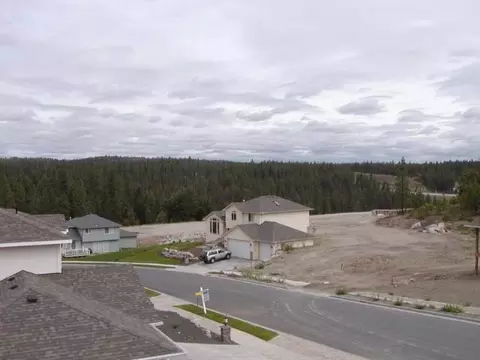 27 E Sapphire, Spokane, WA 99218 photo 8