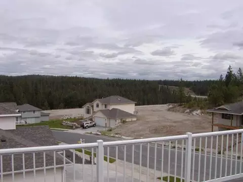 27 E Sapphire, Spokane, WA 99218 photo 7