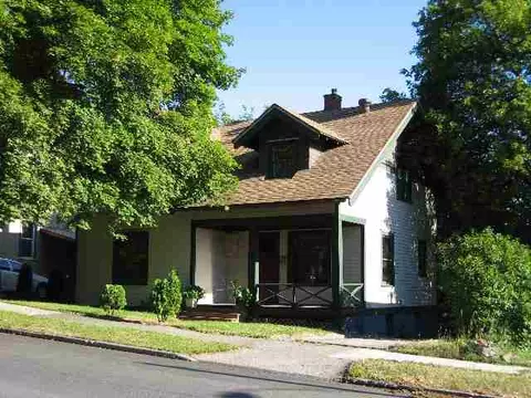 923 E 10th, Spokane, WA 99202 photo 1