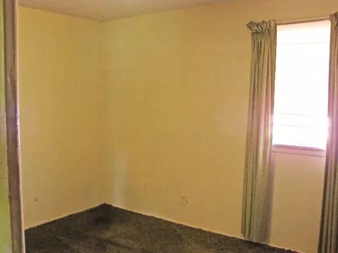 1717 Everett, Spokane, WA 99207 photo 8