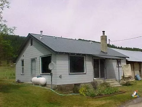 1048 Deaver Rd, Evans, WA 99126 photo 2