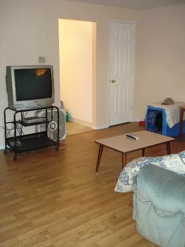 1327 E Sanson Ave, Spokane, WA 99207 photo 6