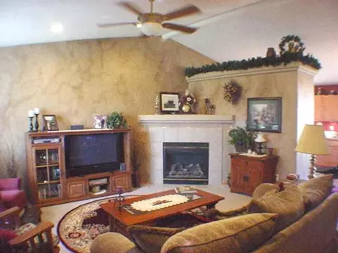 1603 E Devoe Ln, Spokane, WA 99217 photo 2