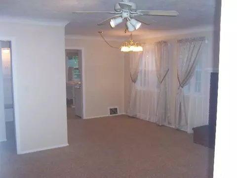 11613 E 8th Ave, Spokane Valley, WA 99206 photo 3