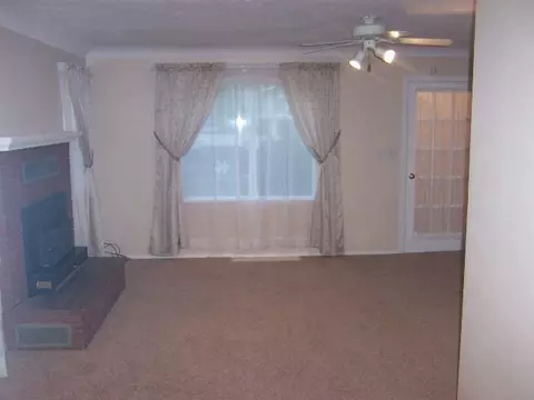 11613 E 8th Ave, Spokane Valley, WA 99206 photo 5