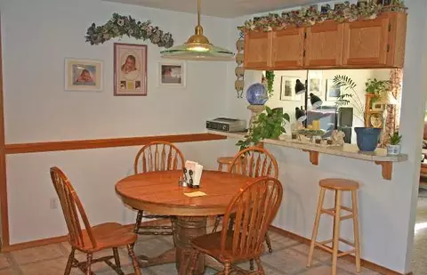 528 E Shenandoah, Spokane, WA 99208 photo 5