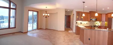 721 E Wandermere Estates Ln, Spokane, WA 99208 photo 3