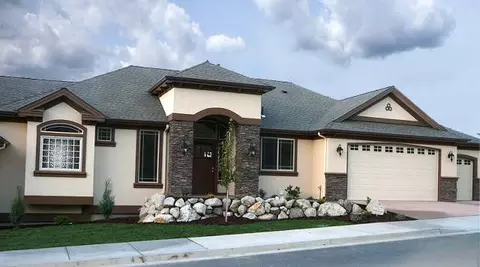 721 E Wandermere Estates Ln, Spokane, WA 99208 photo 1
