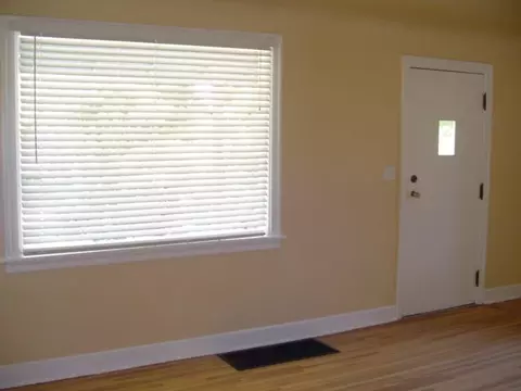 952 E 13th Ave, Spokane, WA 99202 photo 2