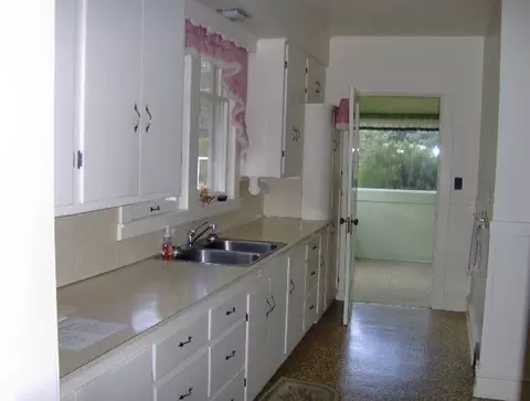 815 E 36th, Spokane, WA 99203 photo 6