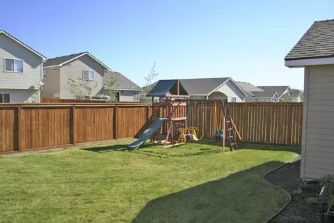 1507 E Beacon Ln, Spokane, WA 99217 photo 8