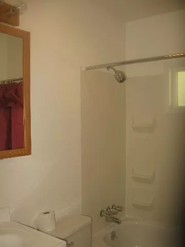 2311 E Hoffman, Spokane, WA 99207 photo 9