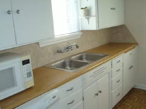 614 E Liberty Ave, Spokane, WA 99207 photo 4