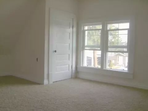313 E Olympic, Spokane, WA 99207 photo 9