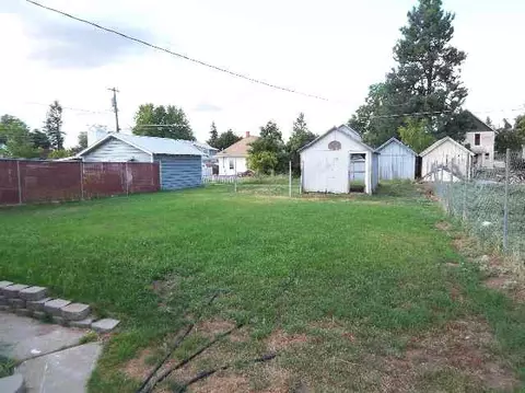 523 E 9th Ave, Spokane, WA 99207 photo 8
