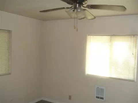 1208 E Olympic Ave, Spokane, WA 99207 photo 6