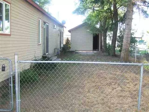 1208 E Olympic Ave, Spokane, WA 99207 photo 9