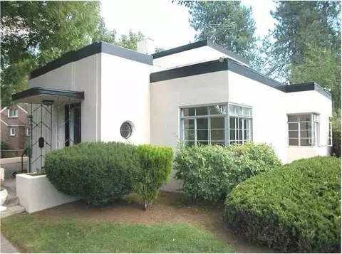 810 E 28th Ave, Spokane, WA 99203 photo 2