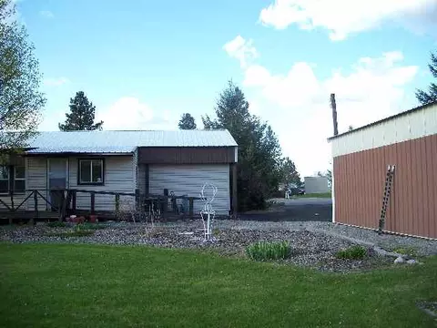 3318 E 3rd Ct, Mead, WA 99021 photo 7