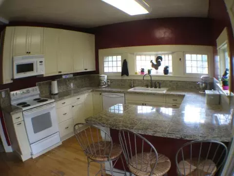 1508 E 10th Ave, Spokane, WA 99202 photo 4