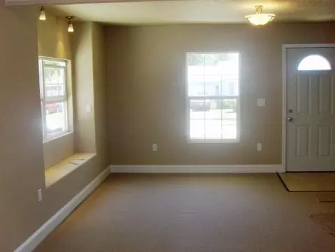 2603 E Hoffman, Spokane, WA 99207 photo 5