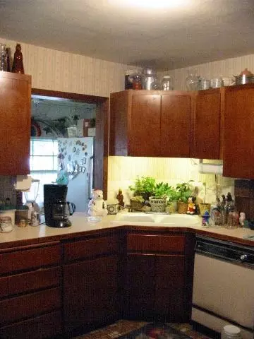 1627 E 12th Ave, Spokane, WA 99202 photo 2