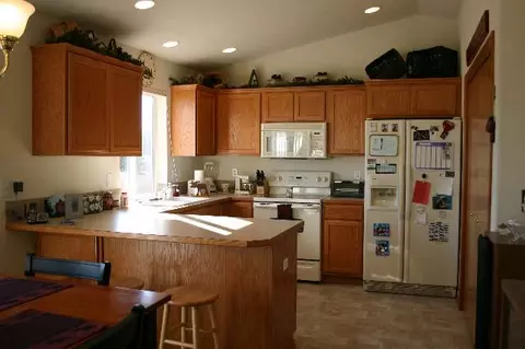 310 E Leland Ct, Colbert, WA 99005 photo 2