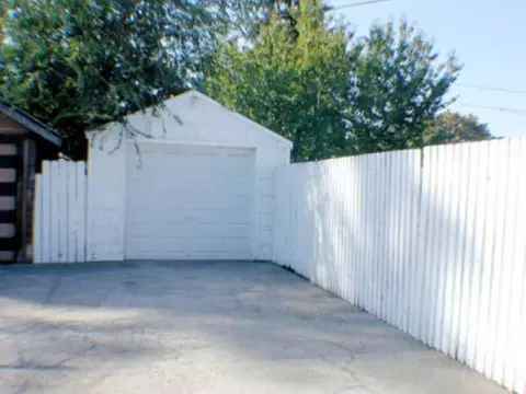 2124 E Diamond Ave, Spokane, WA 99207 photo 9