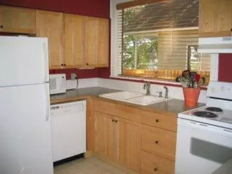 1030 E 12th Ave, Spokane, WA 99202 photo 4